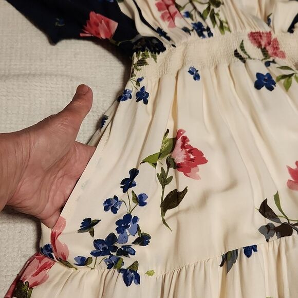 NWOT, Calista navy/ivory floral border surplus tiered midi dress - Picture 9 of 11